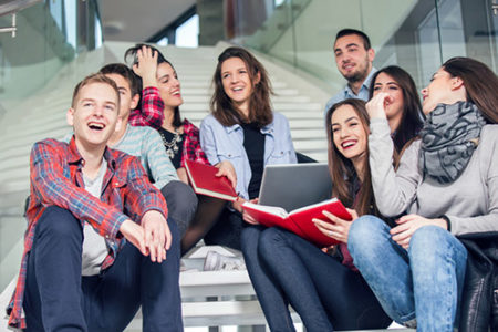 Realschule Am Oberen Schloss Siegen vom Land als Talentschule ausgewählt