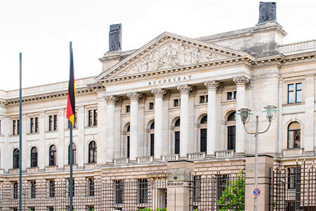 Kamieth begrüßt Bundesratsinitiative von NRW zur Stärkung des Ehrenamts
